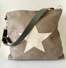 Cargar imagen en el visor de la galería, BOLSO GRANDE ANTELINA BICOLOR (disponible en varios colores)