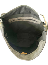 Cargar imagen en el visor de la galería, BOLSO GRANDE ANTELINA BICOLOR (disponible en varios colores)